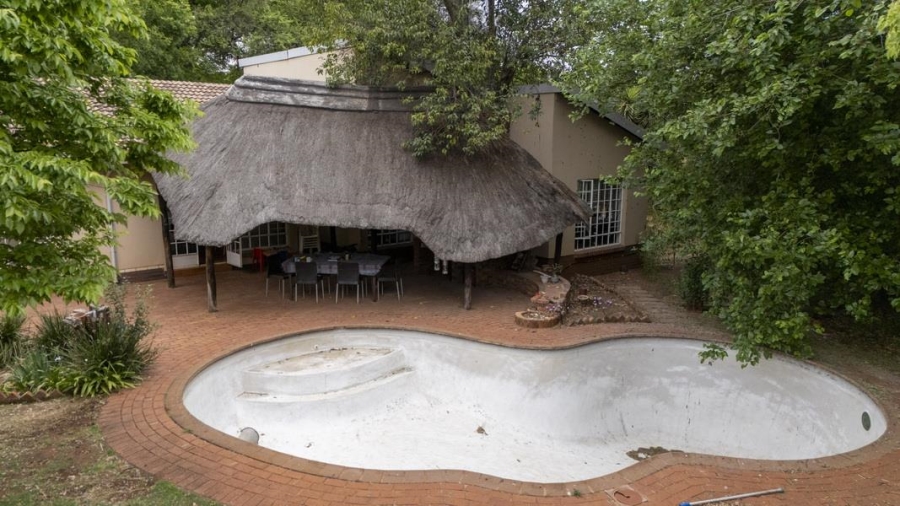 3 Bedroom Property for Sale in Wierdapark Gauteng