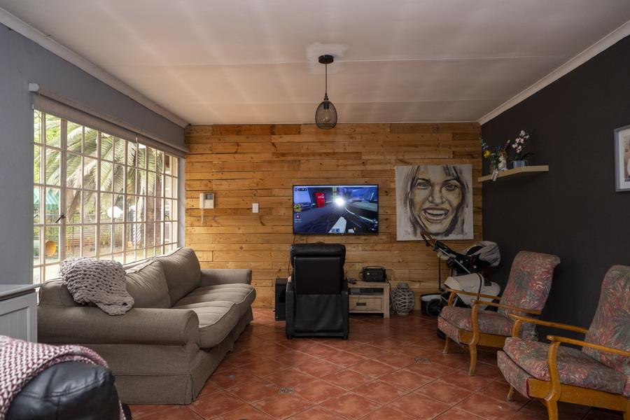 3 Bedroom Property for Sale in Wierdapark Gauteng