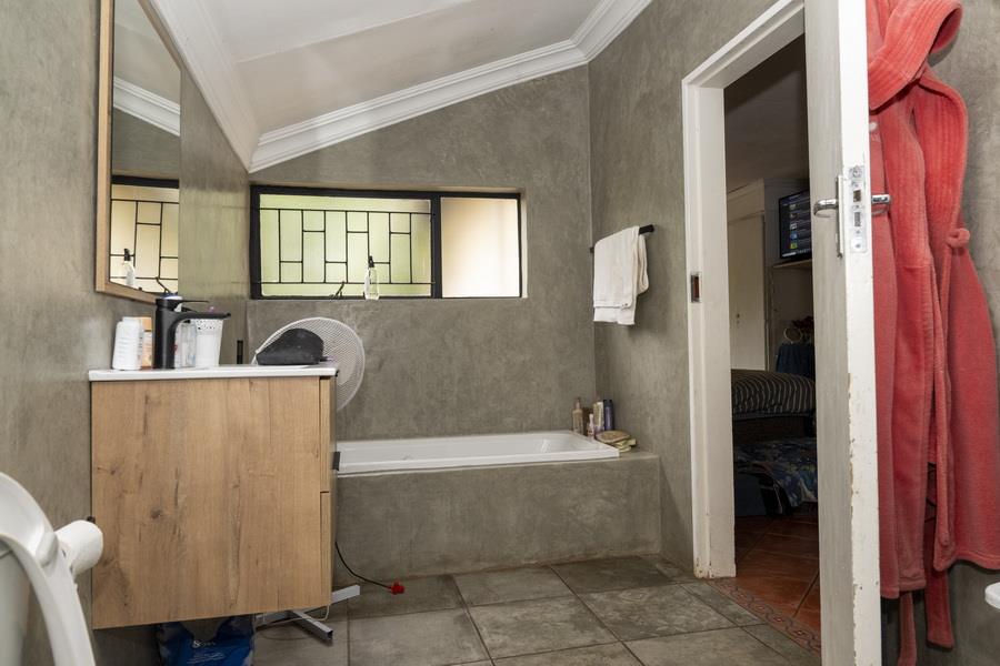 3 Bedroom Property for Sale in Wierdapark Gauteng