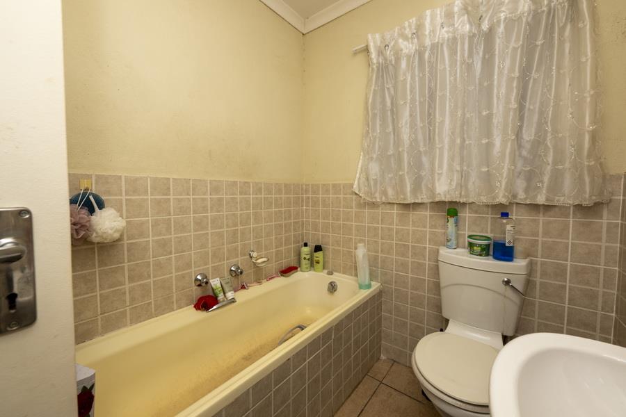 2 Bedroom Property for Sale in Amandasig Gauteng