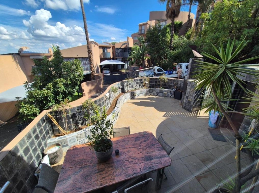 2 Bedroom Property for Sale in Bassonia Gauteng