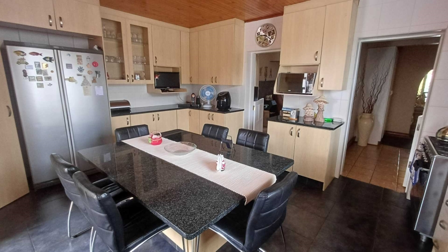 2 Bedroom Property for Sale in Rewlatch Gauteng