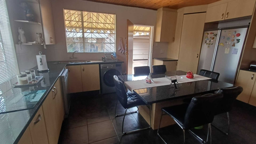 2 Bedroom Property for Sale in Rewlatch Gauteng