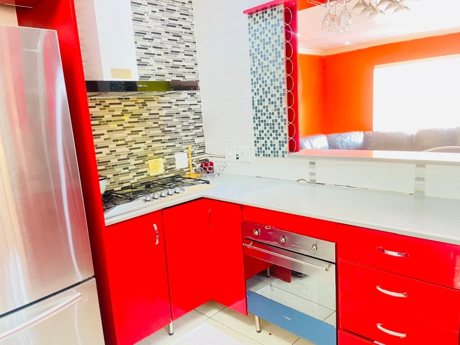 3 Bedroom Property for Sale in Noordheuwel Gauteng