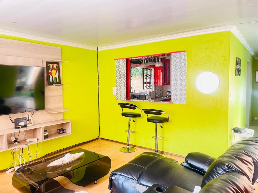 3 Bedroom Property for Sale in Noordheuwel Gauteng