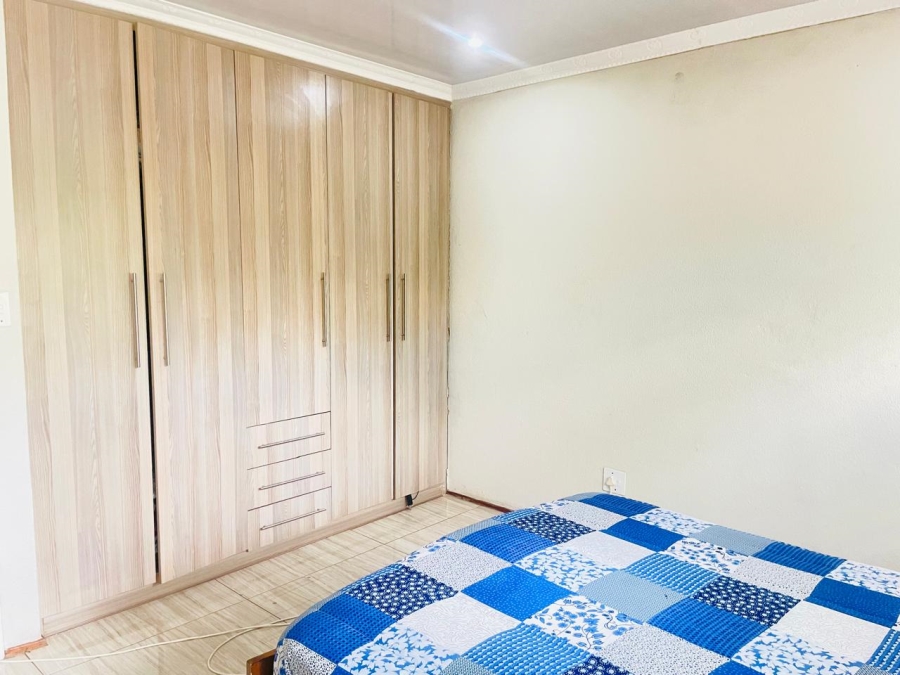 3 Bedroom Property for Sale in Noordheuwel Gauteng