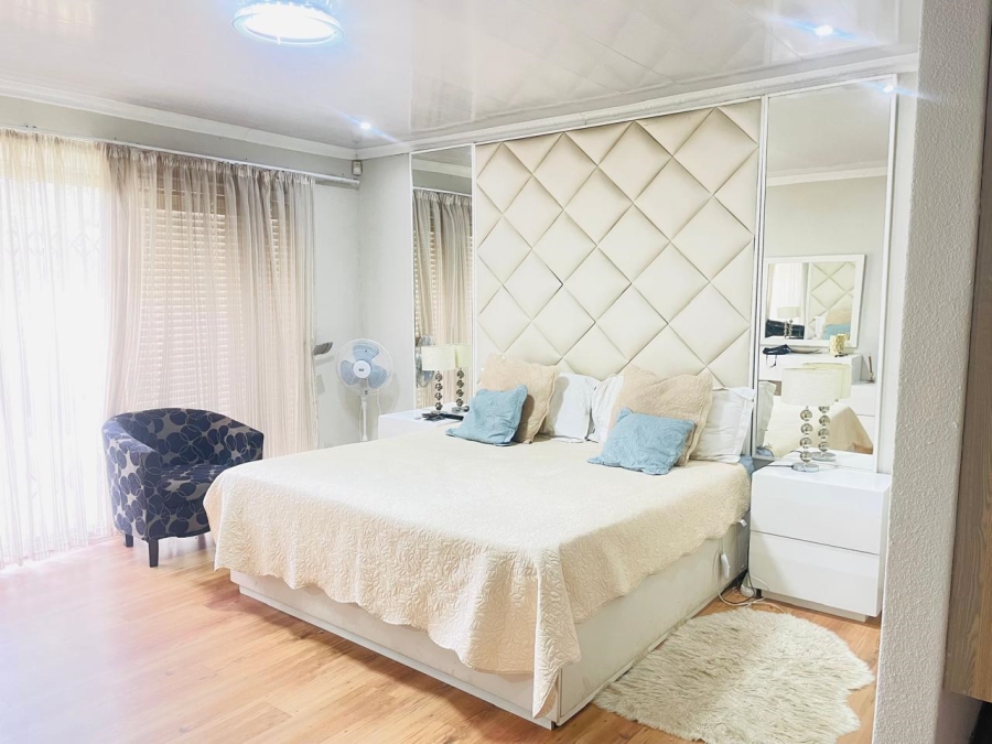 3 Bedroom Property for Sale in Noordheuwel Gauteng