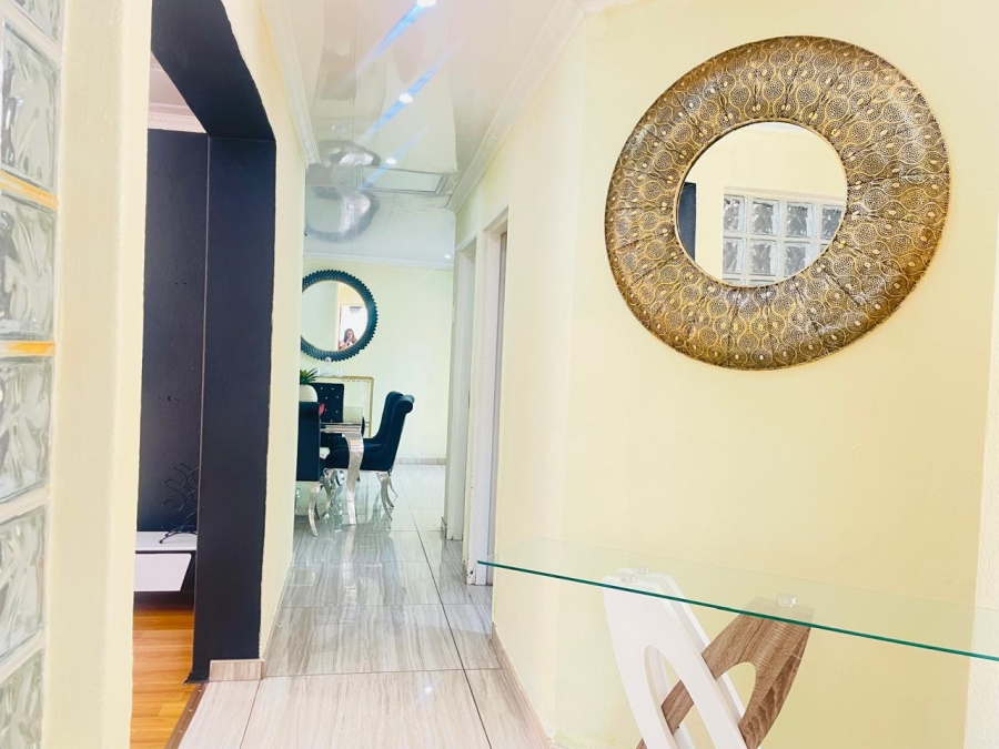 3 Bedroom Property for Sale in Noordheuwel Gauteng