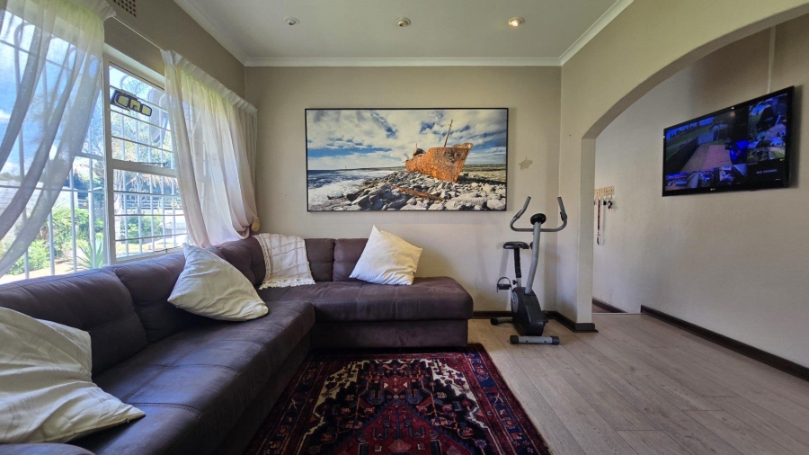 4 Bedroom Property for Sale in Brackendowns Gauteng