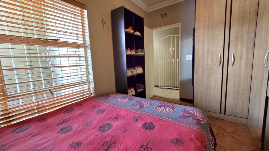 4 Bedroom Property for Sale in Brackendowns Gauteng
