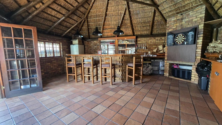 4 Bedroom Property for Sale in Brackendowns Gauteng