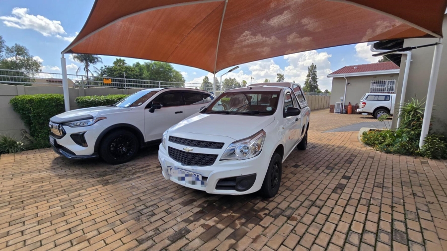 4 Bedroom Property for Sale in Brackendowns Gauteng