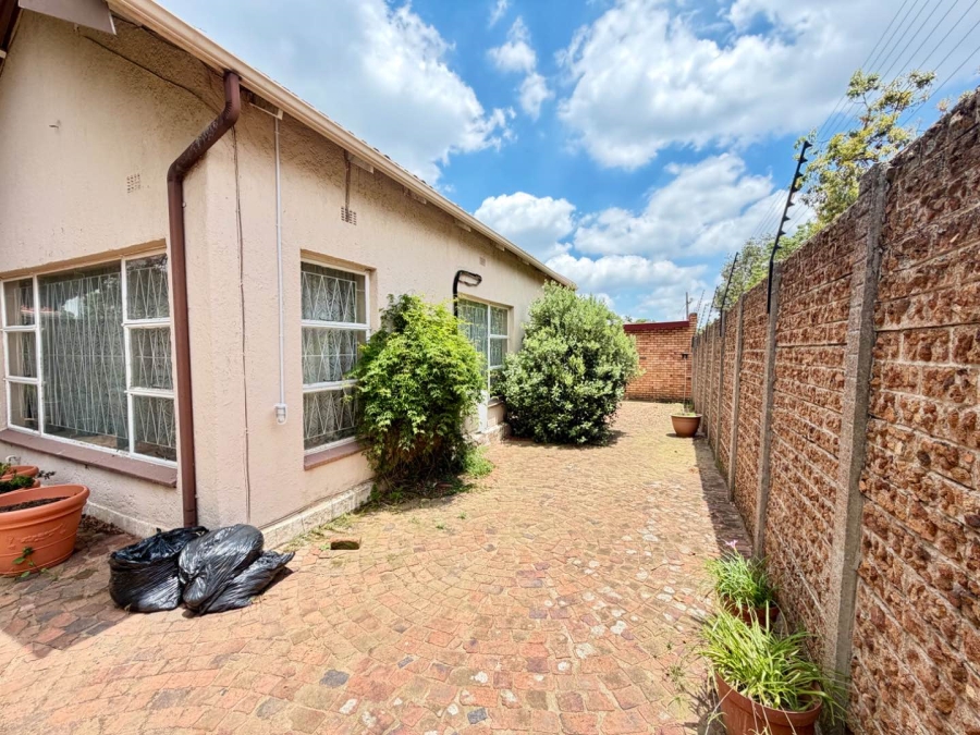 2 Bedroom Property for Sale in Benoni Central Gauteng