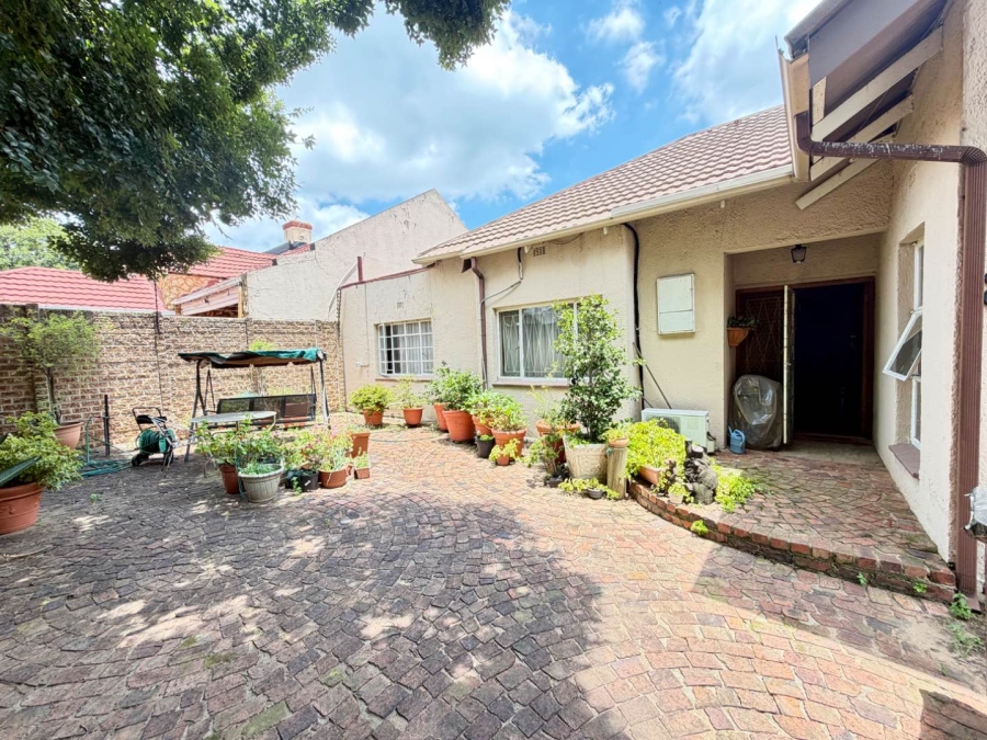 2 Bedroom Property for Sale in Benoni Central Gauteng