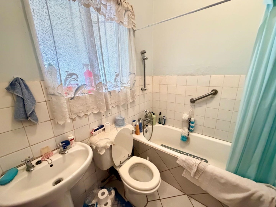 2 Bedroom Property for Sale in Benoni Central Gauteng