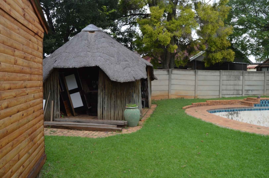 3 Bedroom Property for Sale in Albertsdal Gauteng