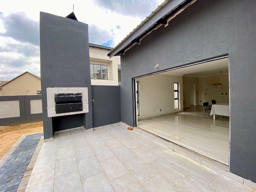0 Bedroom Property for Sale in Roodepark Eco Estate Gauteng