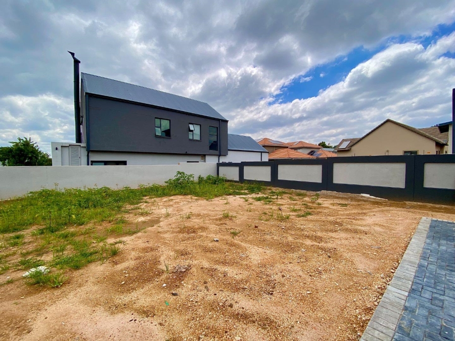 0 Bedroom Property for Sale in Roodepark Eco Estate Gauteng