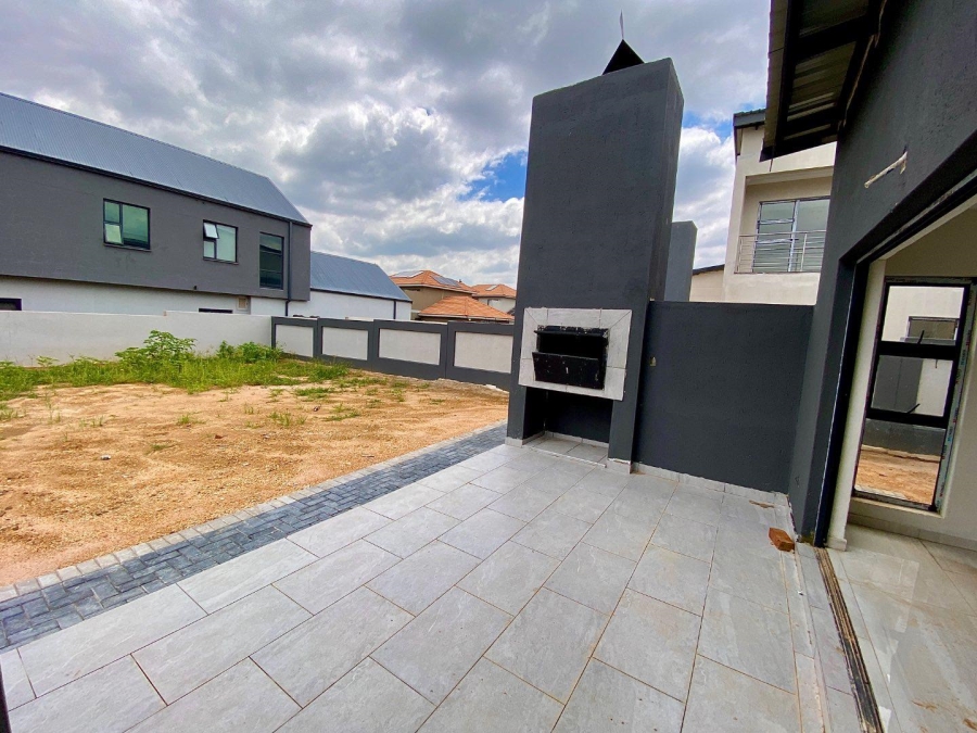 0 Bedroom Property for Sale in Roodepark Eco Estate Gauteng