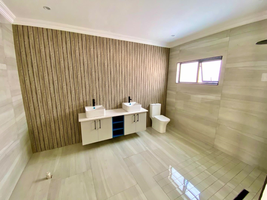 4 Bedroom Property for Sale in Roodepark Eco Estate Gauteng