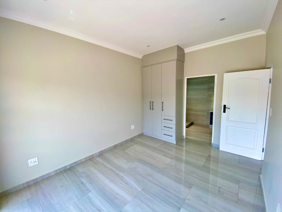 4 Bedroom Property for Sale in Roodepark Eco Estate Gauteng