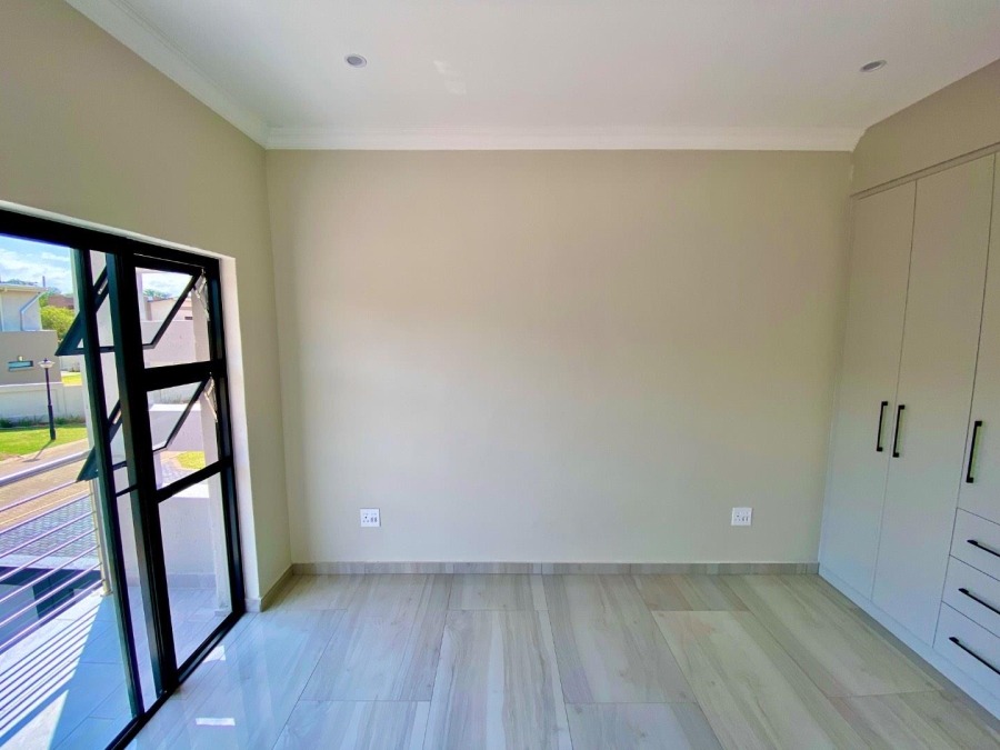 4 Bedroom Property for Sale in Roodepark Eco Estate Gauteng