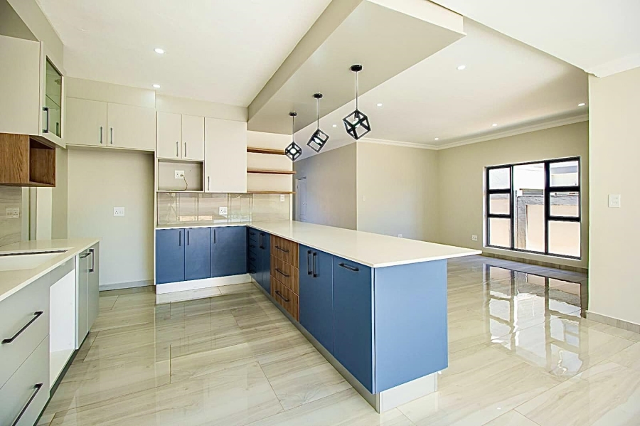 4 Bedroom Property for Sale in Roodepark Eco Estate Gauteng