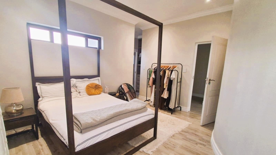 4 Bedroom Property for Sale in Blue Valley Golf Estate Gauteng