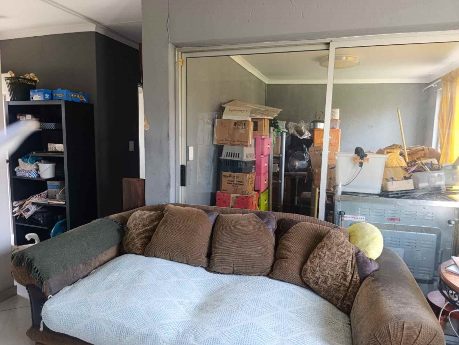 2 Bedroom Property for Sale in Heuwelsig Estate Gauteng