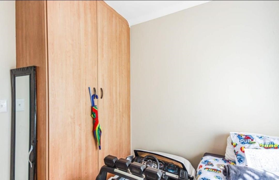 To Let 3 Bedroom Property for Rent in Thatch Hill Estate Gauteng