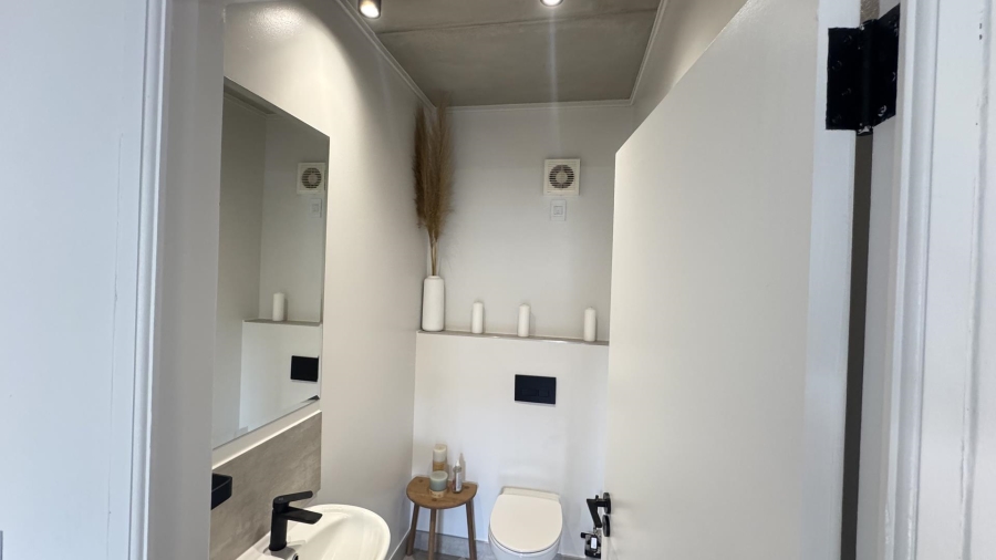 To Let 3 Bedroom Property for Rent in Waterkloof Gauteng