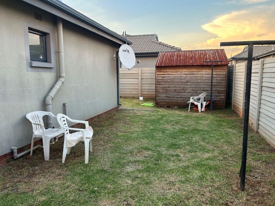 3 Bedroom Property for Sale in Lotus Gardens Gauteng