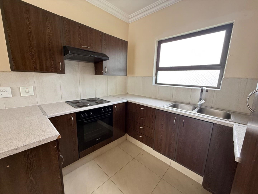 2 Bedroom Property for Sale in Blue Hills Gauteng