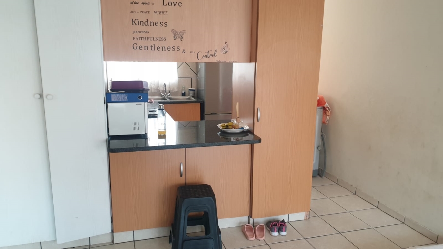 2 Bedroom Property for Sale in Clarina Gauteng