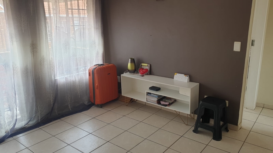 2 Bedroom Property for Sale in Clarina Gauteng