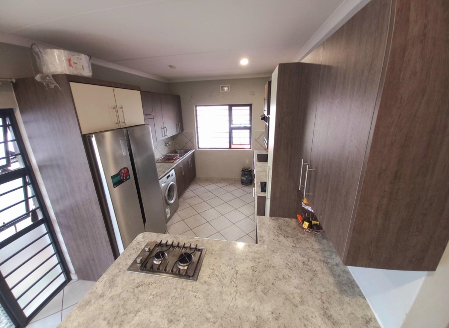 3 Bedroom Property for Sale in Lotus Gardens Gauteng