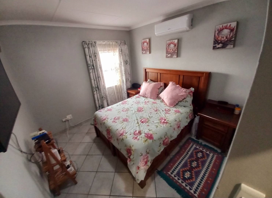 3 Bedroom Property for Sale in Lotus Gardens Gauteng