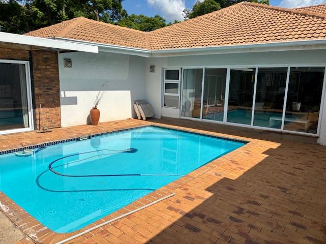 6 Bedroom Property for Sale in Waterkloof Ridge Gauteng