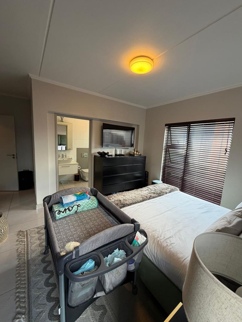 To Let 3 Bedroom Property for Rent in Glen Marais Gauteng