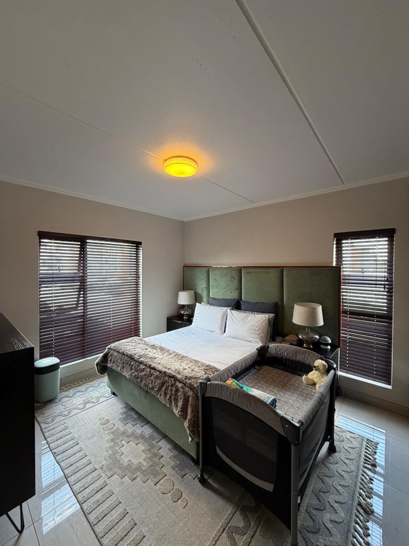 To Let 3 Bedroom Property for Rent in Glen Marais Gauteng