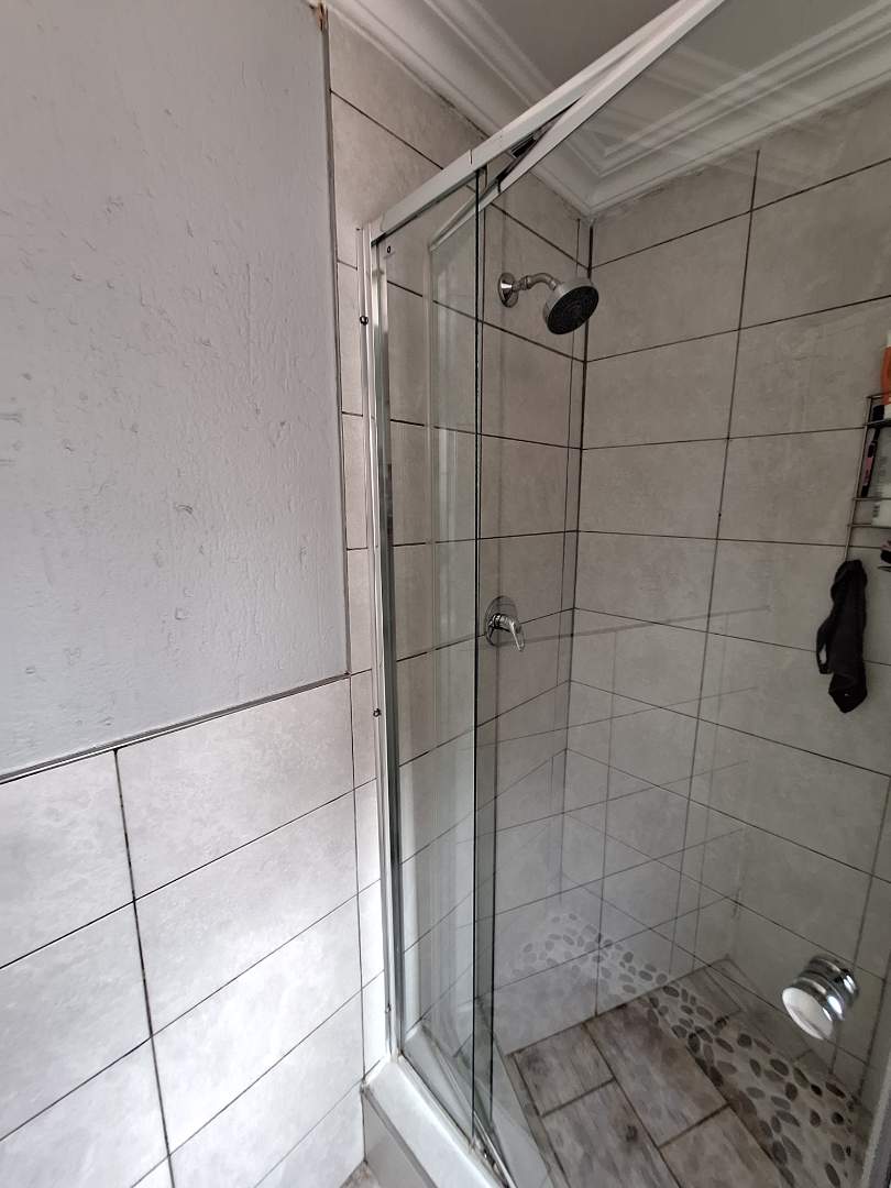 2 Bedroom Property for Sale in Randburg Gauteng