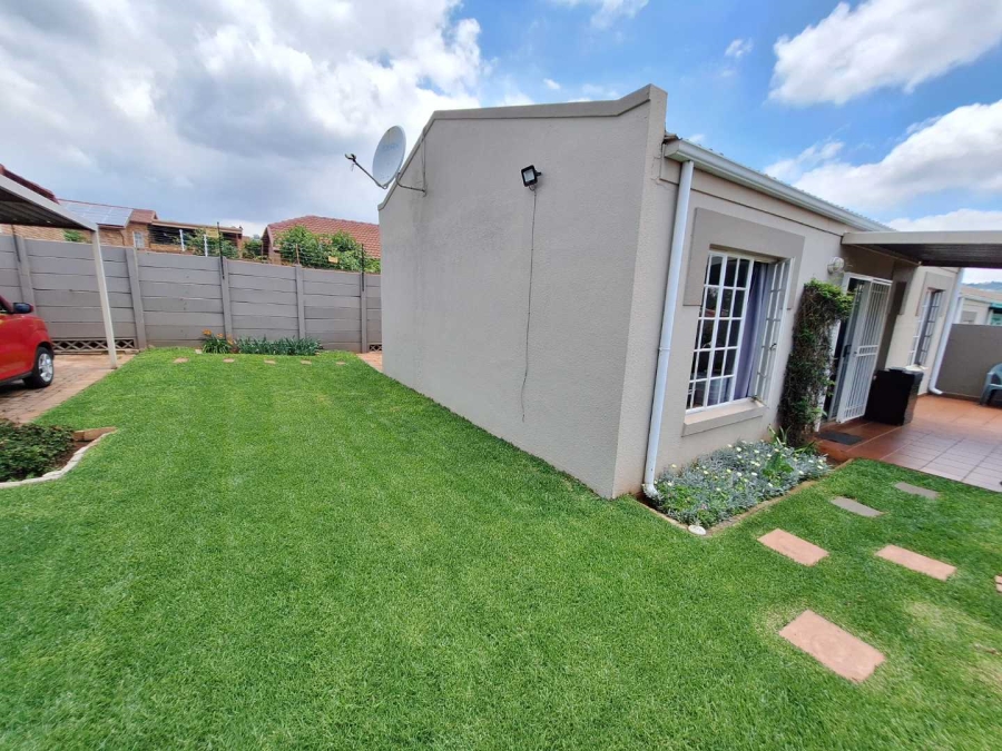 2 Bedroom Property for Sale in Randburg Gauteng