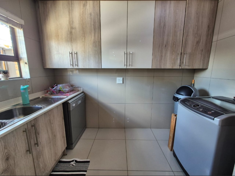3 Bedroom Property for Sale in Raceview Gauteng