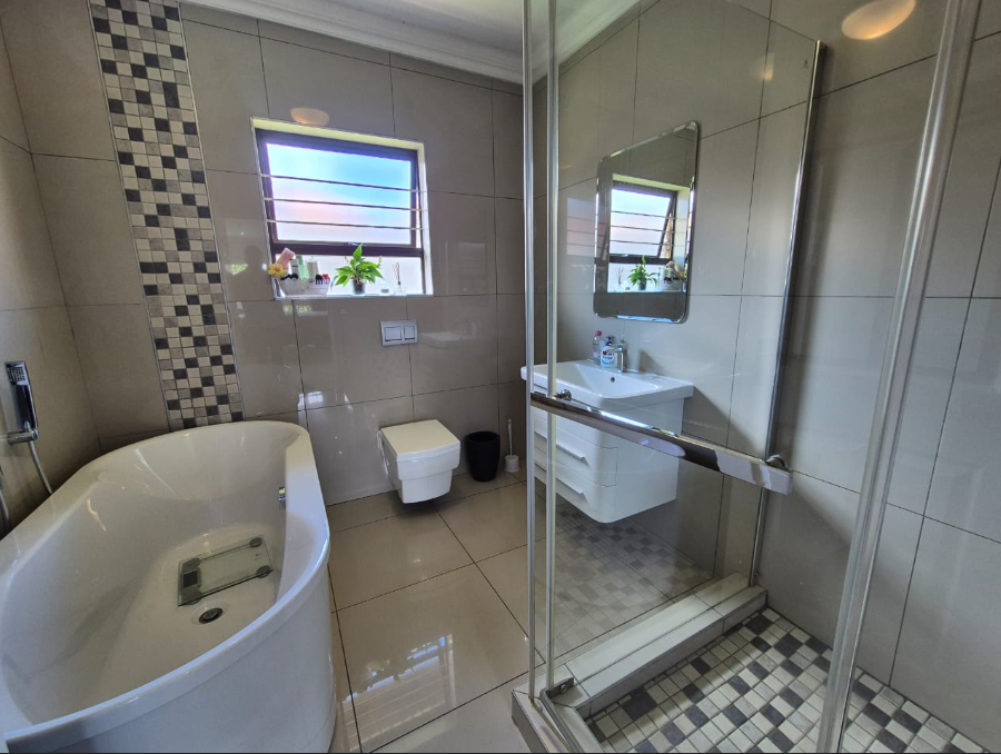 3 Bedroom Property for Sale in Raceview Gauteng