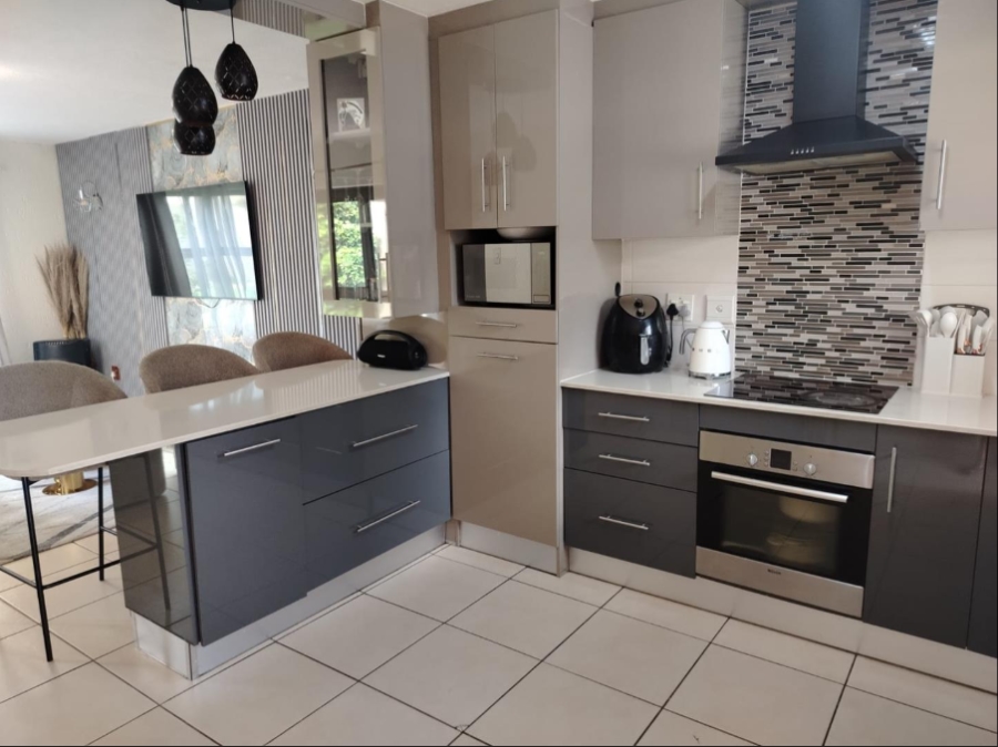 3 Bedroom Property for Sale in New Market Gauteng