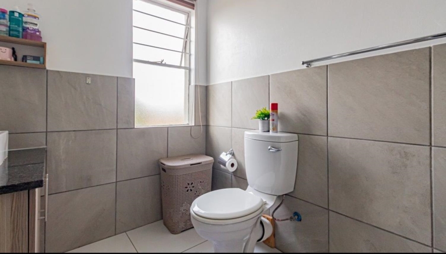 3 Bedroom Property for Sale in Albertsdal Gauteng