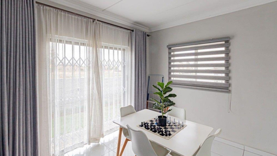 3 Bedroom Property for Sale in Albertsdal Gauteng