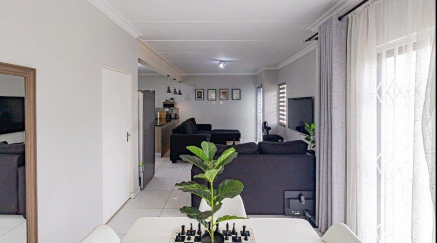 3 Bedroom Property for Sale in Albertsdal Gauteng
