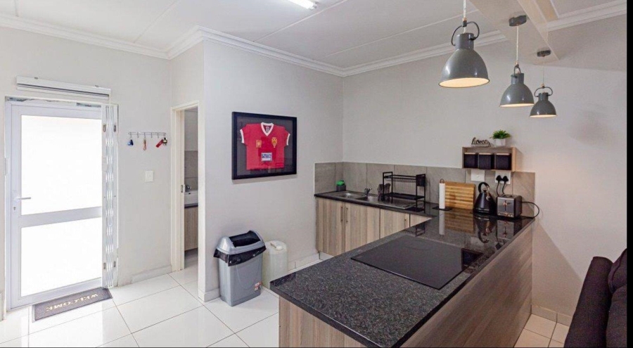 3 Bedroom Property for Sale in Albertsdal Gauteng