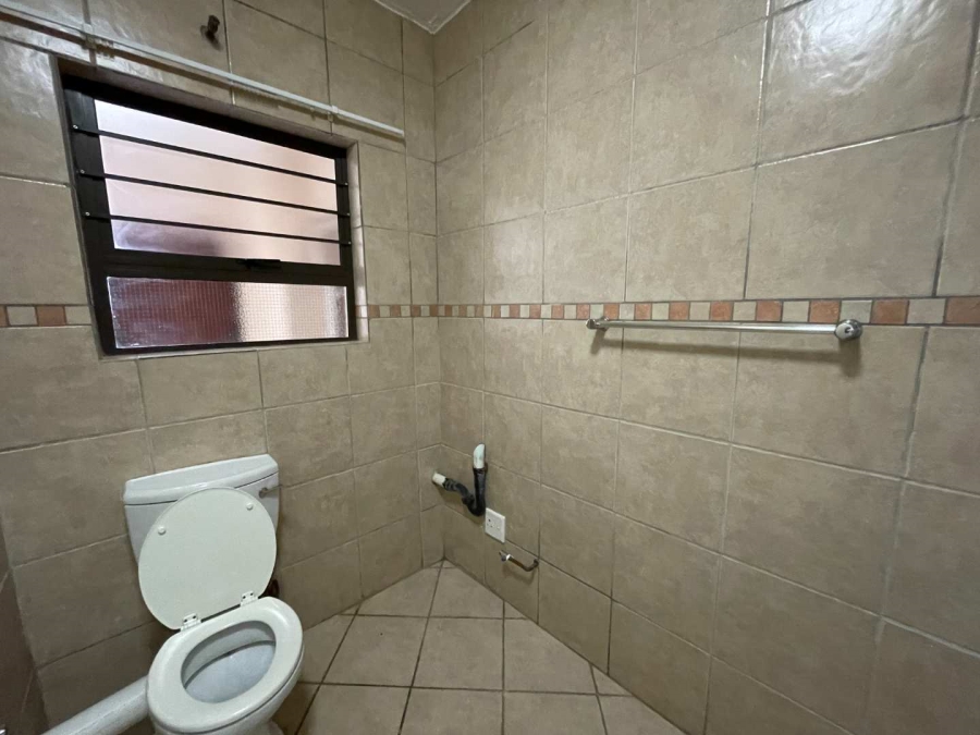 1 Bedroom Property for Sale in Oukraal Estate Gauteng
